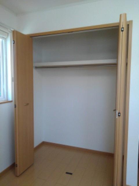 グランソレイユ　Ｂ 収納