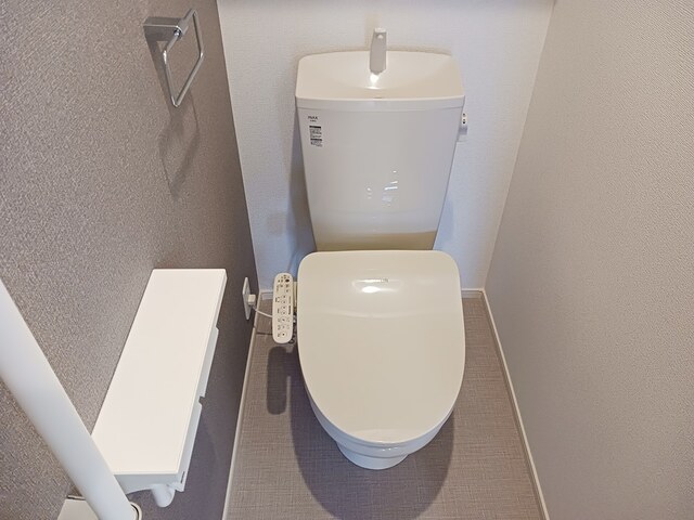 プレシャス・アイル トイレ