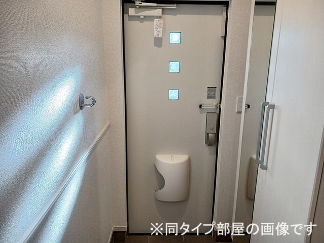マグノリアコート　青木島 玄関