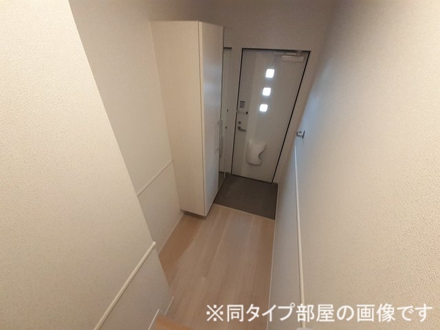 ルシエール 玄関