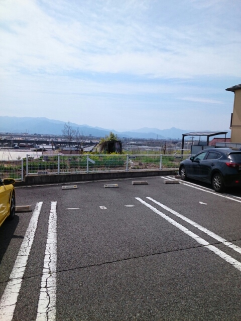 アルカンシエル翔菜 駐車場