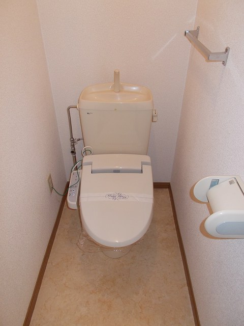 フォレスタ　Ｂ トイレ