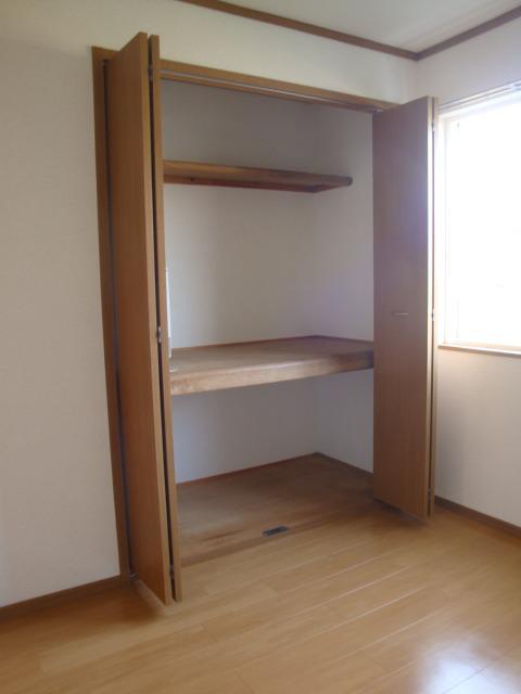 グローリアスｍｕ 収納