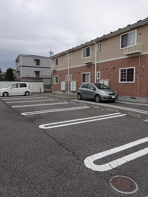 アヴェニール　Ａ 駐車場