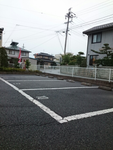 ソレアード 駐車場