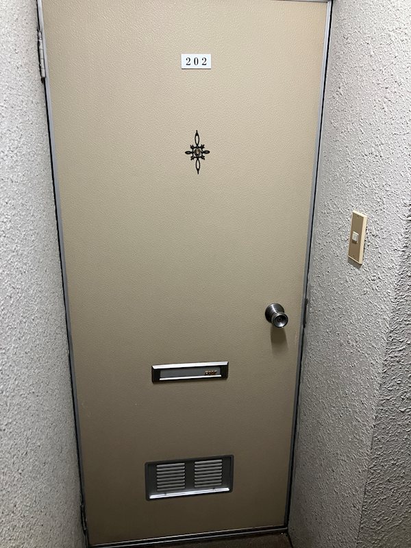 ベルコーポ西後町 玄関