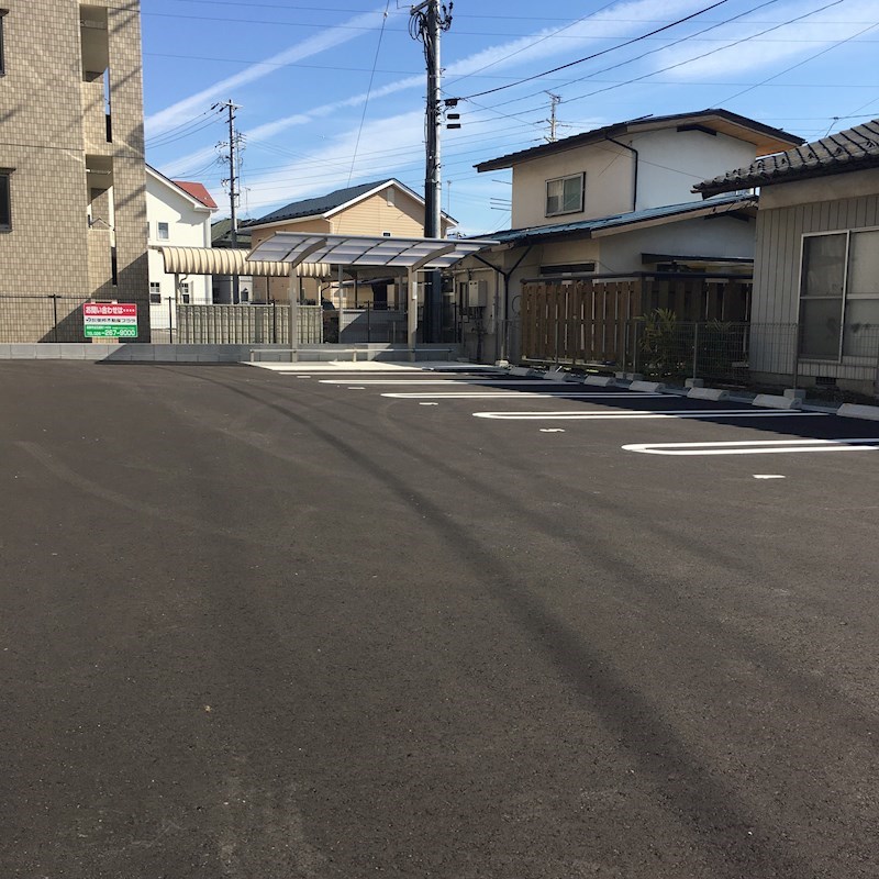 エーテル 駐車場