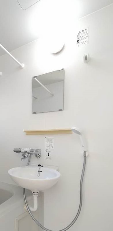 ウエストコート　N棟 洗面所
