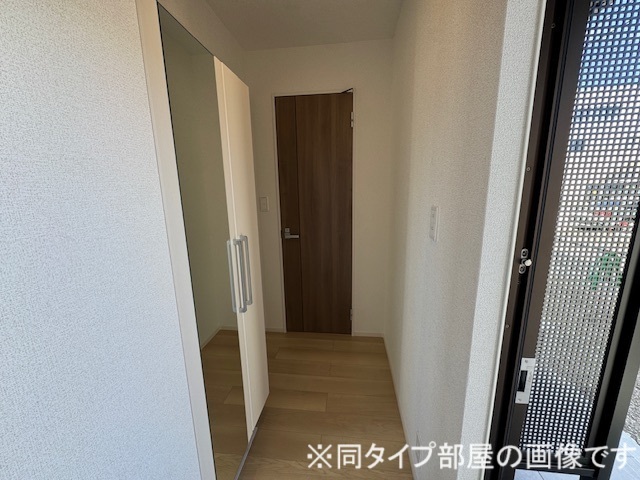 アルバーダ 玄関