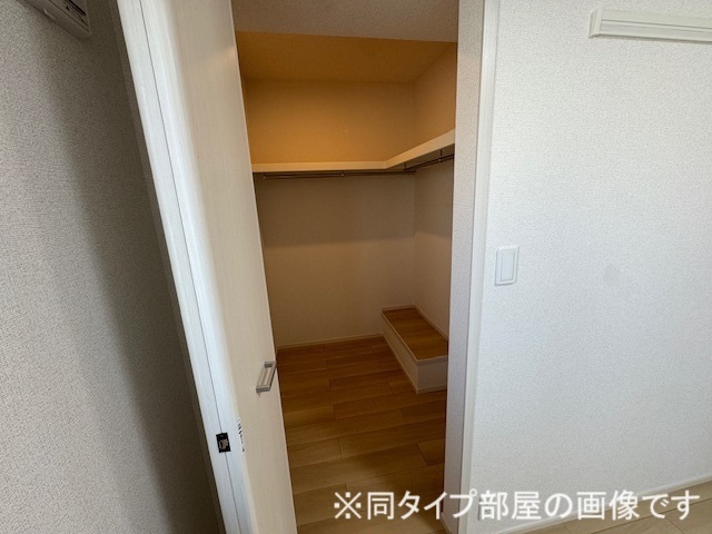アルバーダ 収納