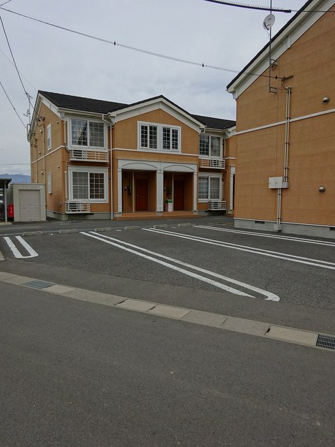 ベルヴィル松代　Ａ 駐車場
