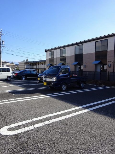 カーサグランデ 駐車場