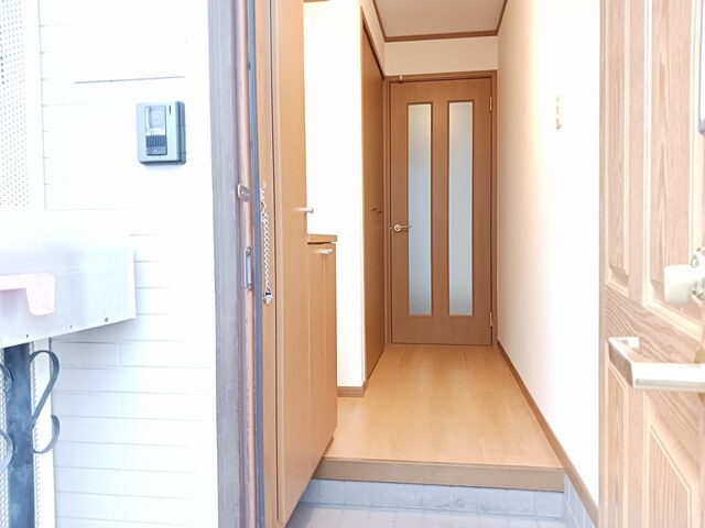 フラットＪ 玄関