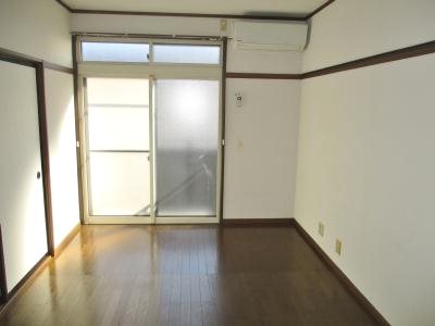 岩手県北上市北鬼柳２３地割 リビング