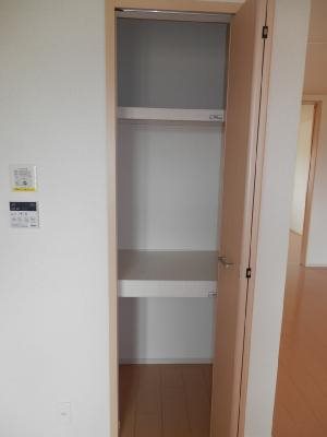 サンシャインアベニューⅢ 収納