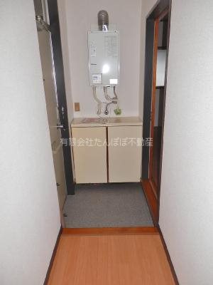 カートビレッジ和田 玄関