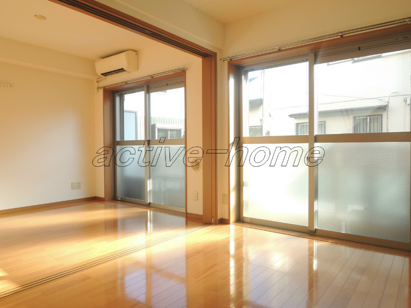 メゾンピュールジョワ 玄関