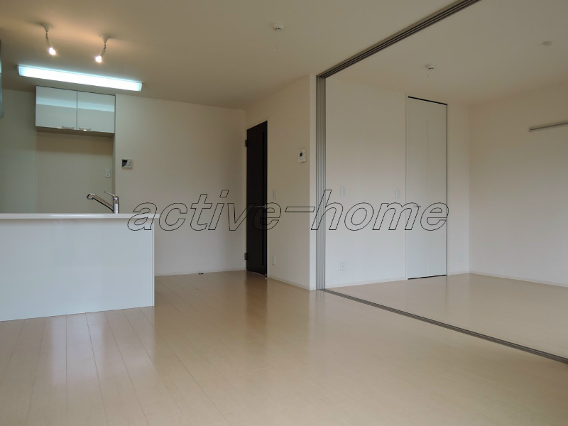 アドヴァンスK 玄関