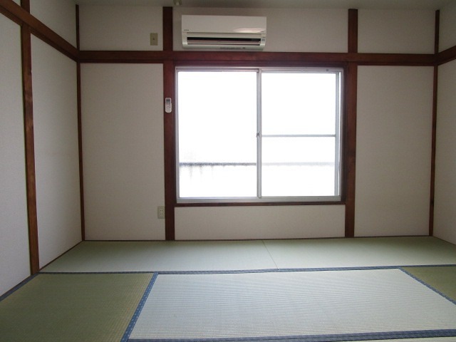 まどか荘 ベッドルーム