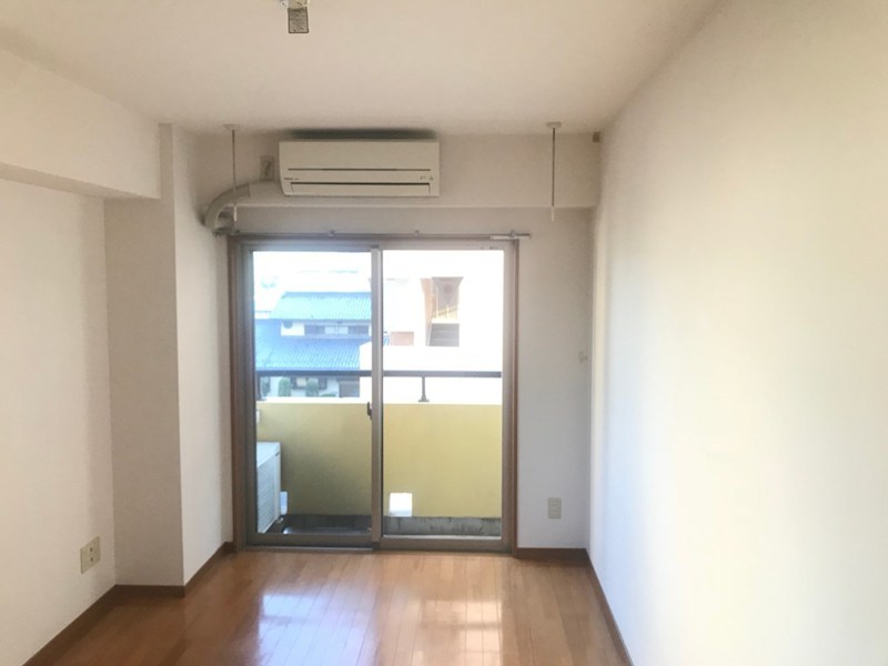 ビジュー府中 リビング