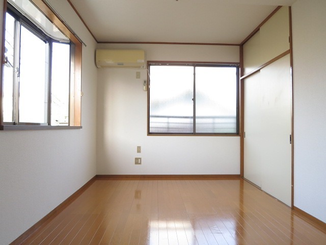 クリエートヴィレッヂ ベッドルーム