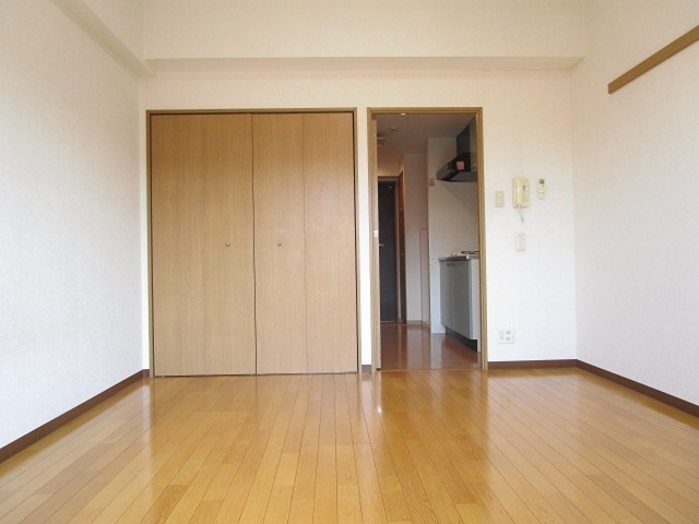 晴見町明星パレス リビング