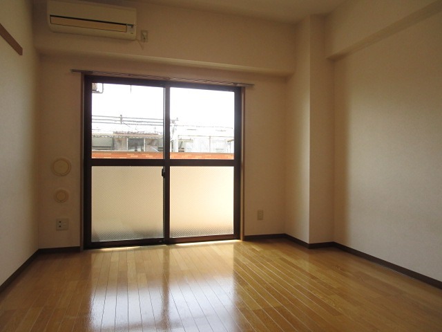 晴見町明星パレス ベッドルーム