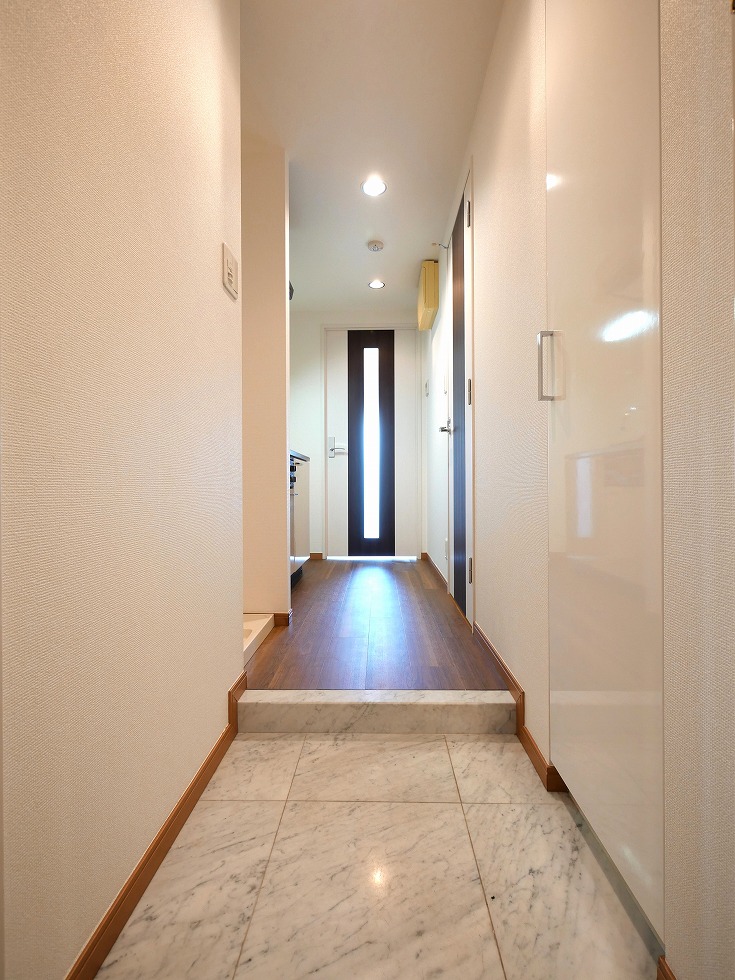 ＬＩＮＸ　ＬＥＧＡＭＩ 玄関