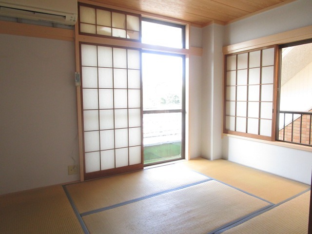 ivory ベッドルーム