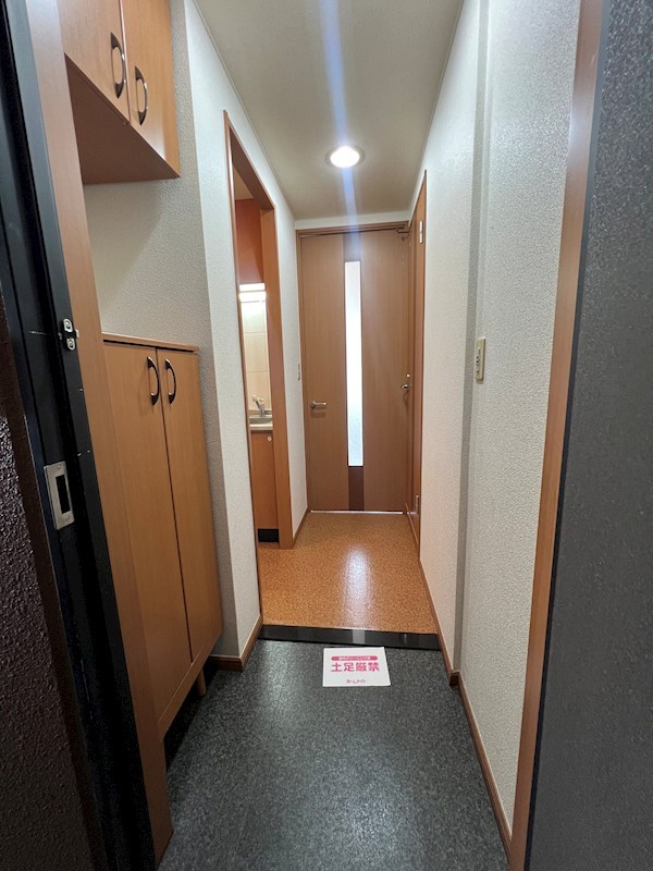 ヴィレッジヒル宮西 玄関