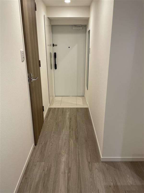 アイル プレミアム東京府中 玄関