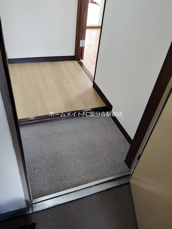 コスモマンション 玄関