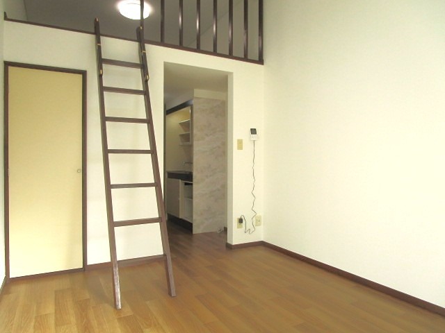 ピアザ国分寺Ⅲ リビング