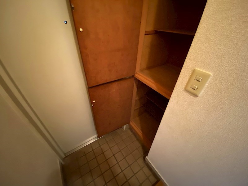 西国分寺山本ビルディング 玄関