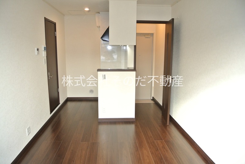 Ａ．Ｋ　ｈｏｕｓｅ　２０２ リビング