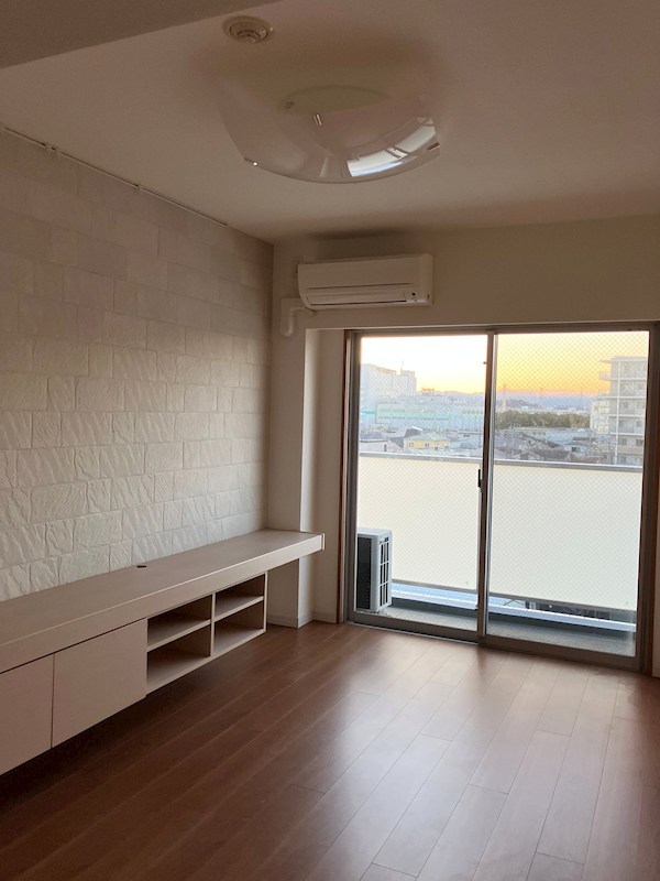 メインステージ府中中河原駅前 リビング