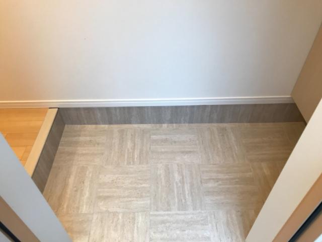 グリシーヌ 玄関