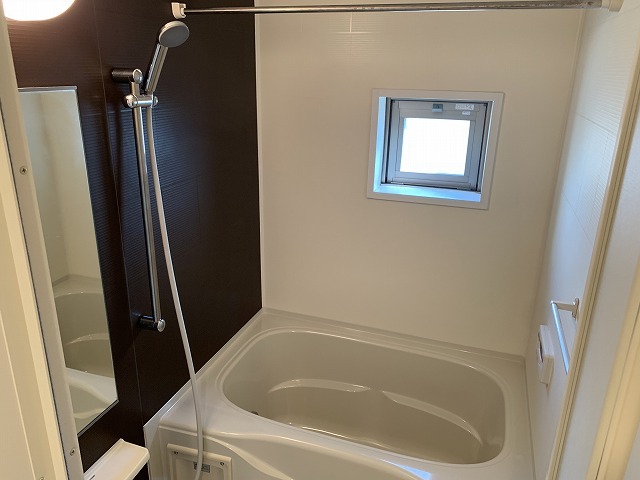 リヤン 風呂画像