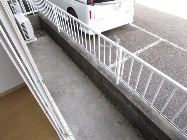 コーラルフラット ベランダ