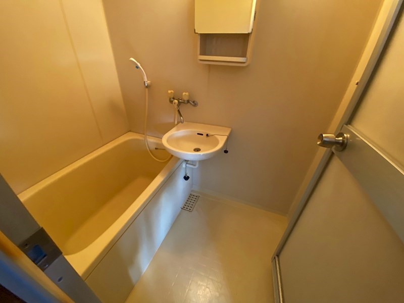 第６栄町レジデンス  風呂画像