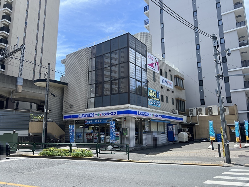 ヴィレッジヒル宮西 コンビニ