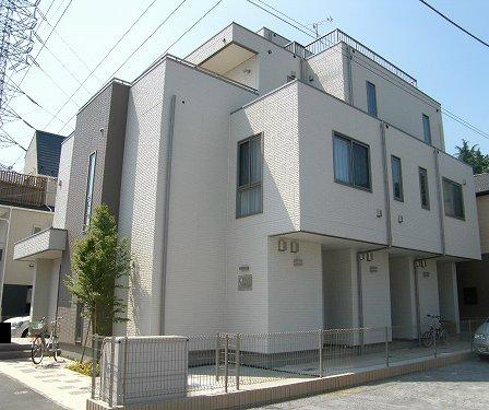 フォーシーズンズ聖蹟 外観