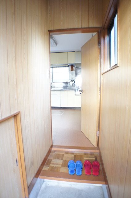 鈴木テラス 玄関