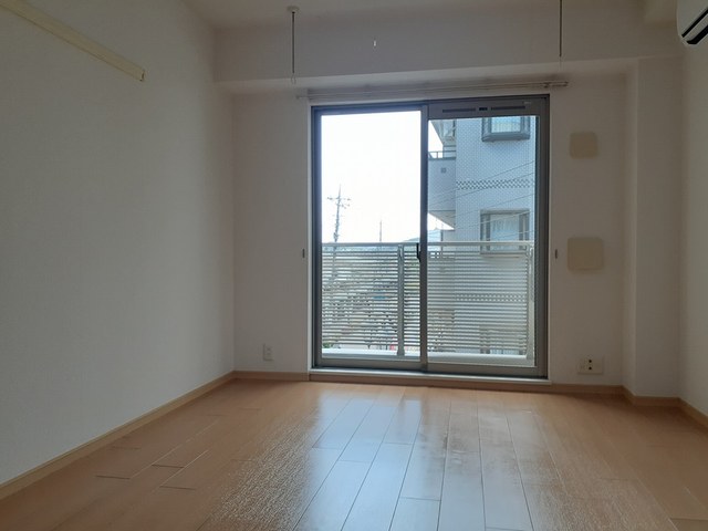 オルジュ本町Ⅱ リビング