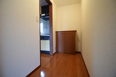 ルミエールみなみ野 玄関