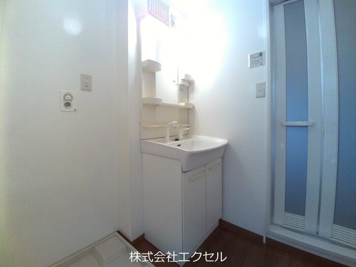 クレセント1 洗面所