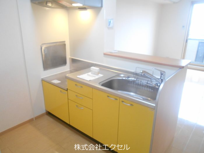 リビングタウン三ツ木C キッチン