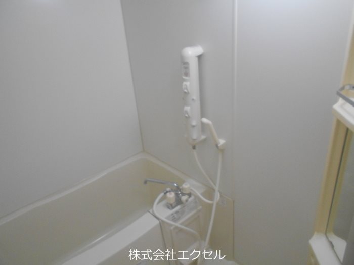 リビングタウン三ツ木C 風呂画像