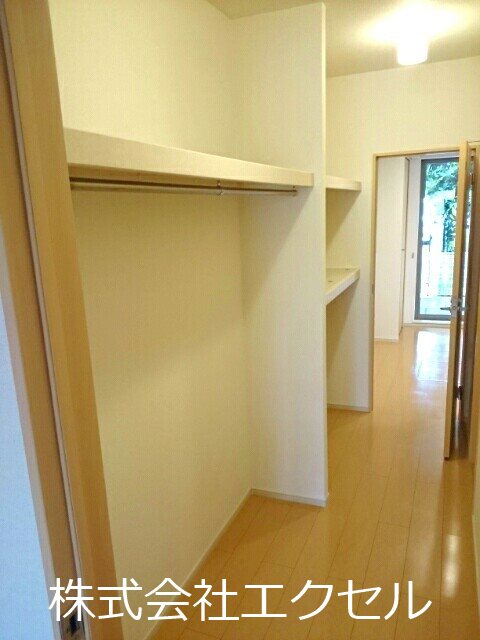 グランソレイユ 収納