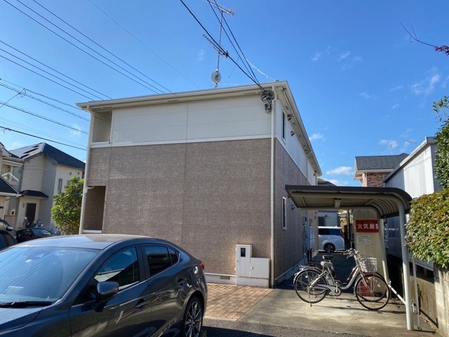 エクセルハイム 駐車場